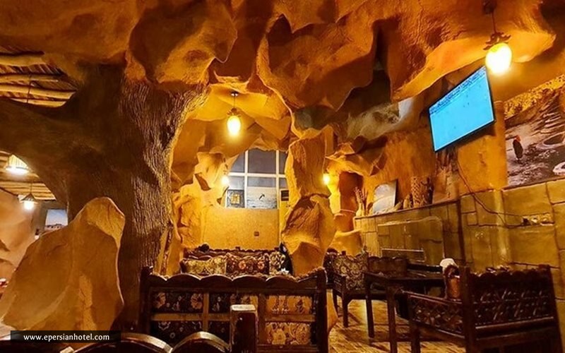 فضای داخلی رستوران محلی خوان بوم قشم 